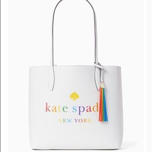 🏳️‍🌈 KATE SPADE LARGE RAINBOW TOTE w/FREE wristlet! BNWT - HOST PICK💋